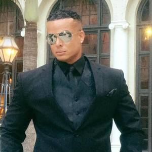 Meet your Posher, Fabian